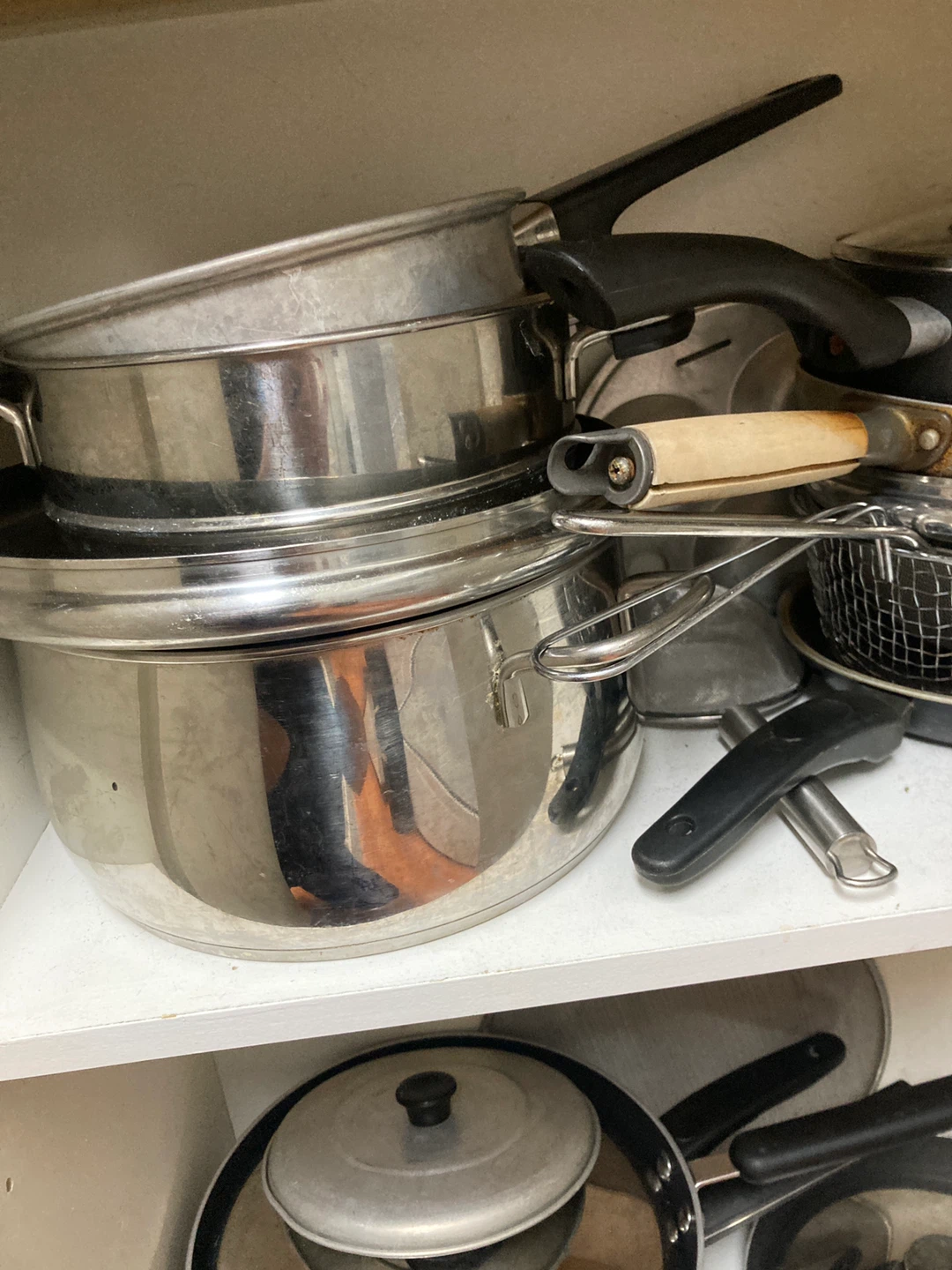 Assorted Pots and Pans Set