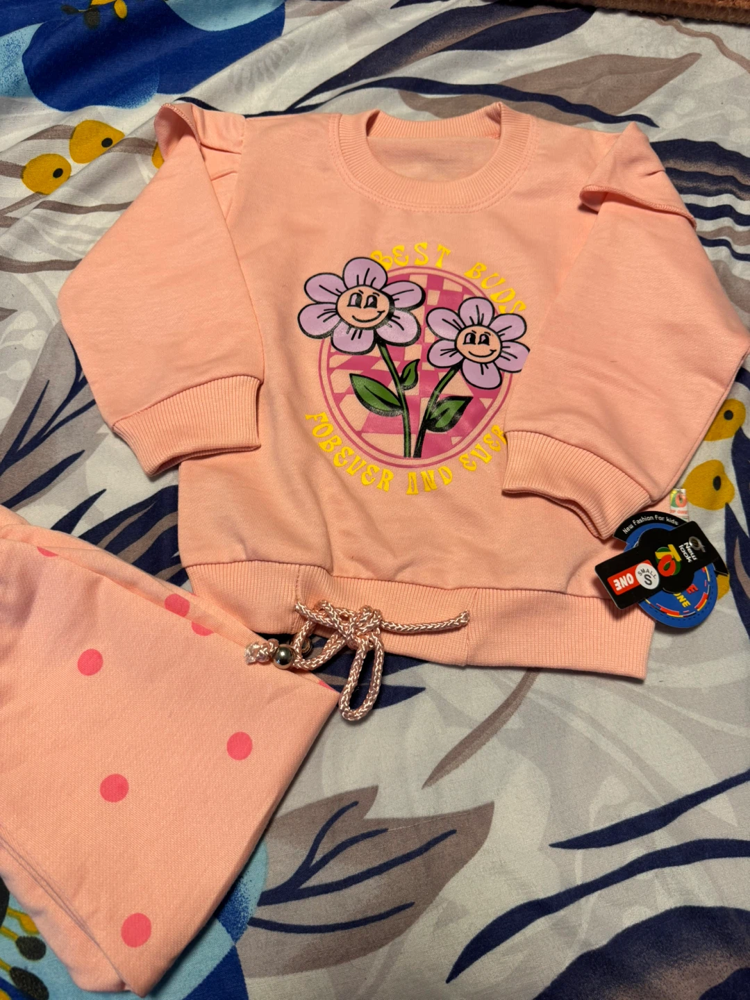 Pink Floral Sweatshirt and Polka Dot Pants Set for Kids - photo 2