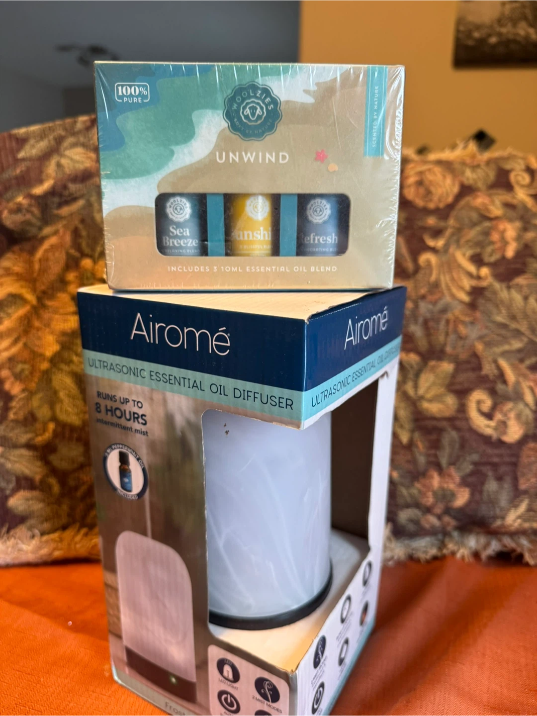 Airome Ultrasonic Essential Oil Diffuser with Frosted Glass