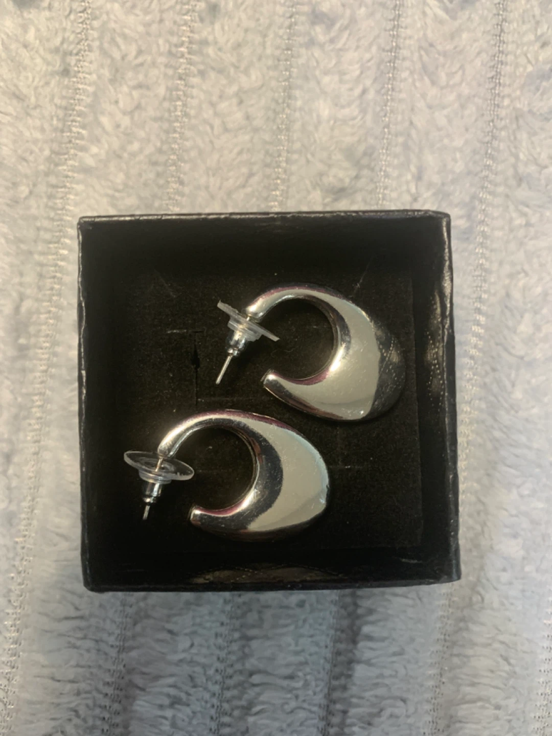 Silver Tone C-Hoop Earrings