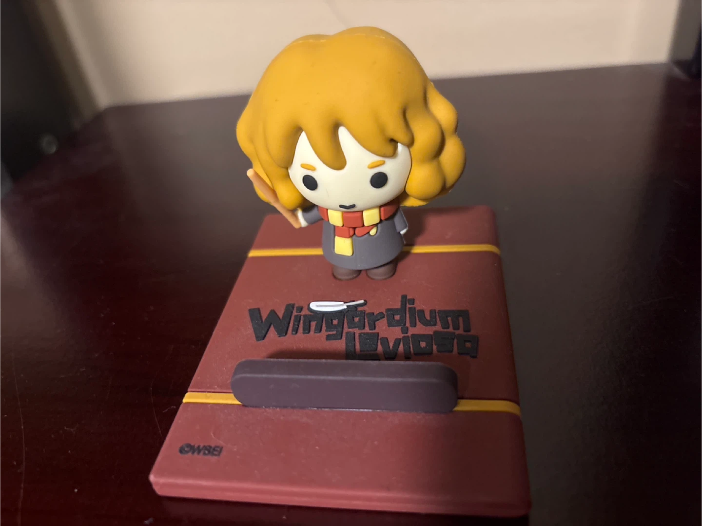 Harry Potter phone stands