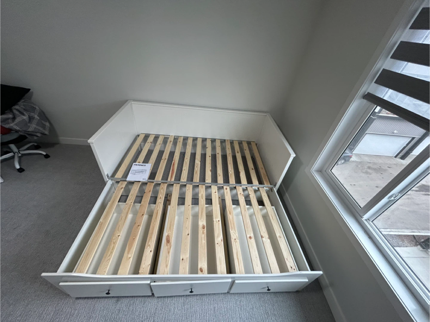 Daybed with Pull-Out (Like New) - photo 4