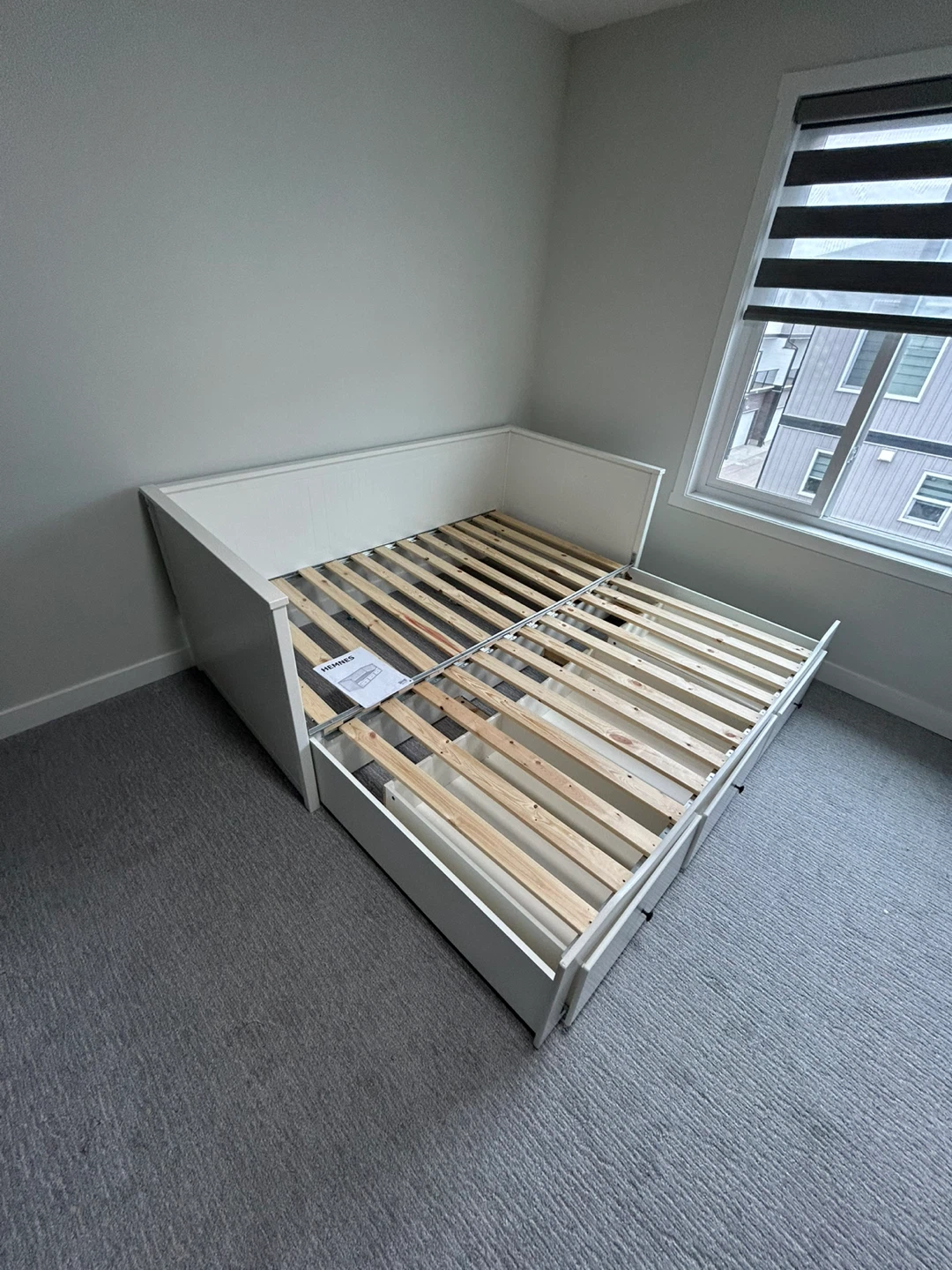 Daybed with Pull-Out (Like New) - photo 5