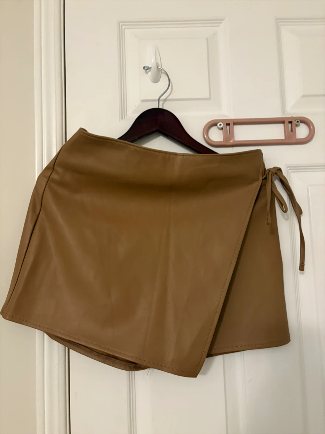 AEO Faux Leather Wrap Skort - photo 2