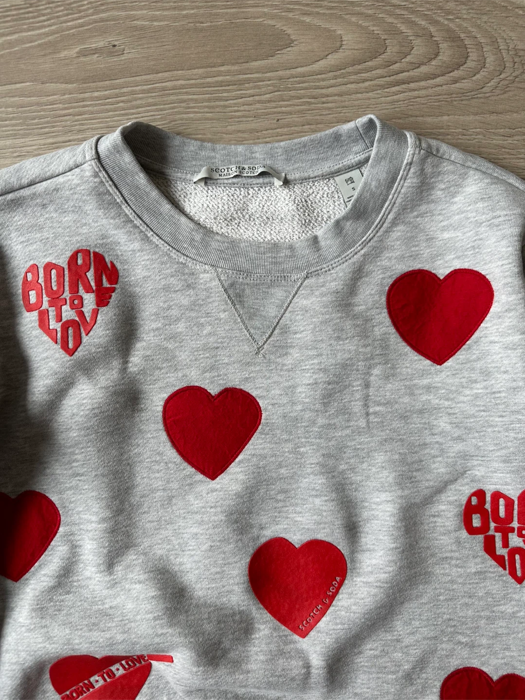 Scotch & Soda Grey Heart Sweatshirt - photo 3