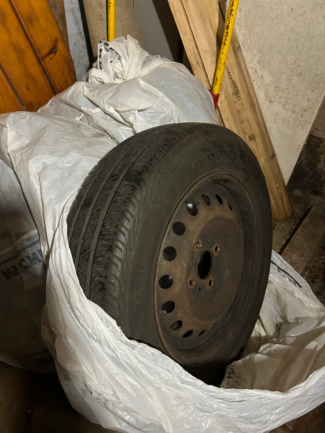 Continental ContiPro P185/65 R15 Radial Tires (set of 4 on rims) - photo 2