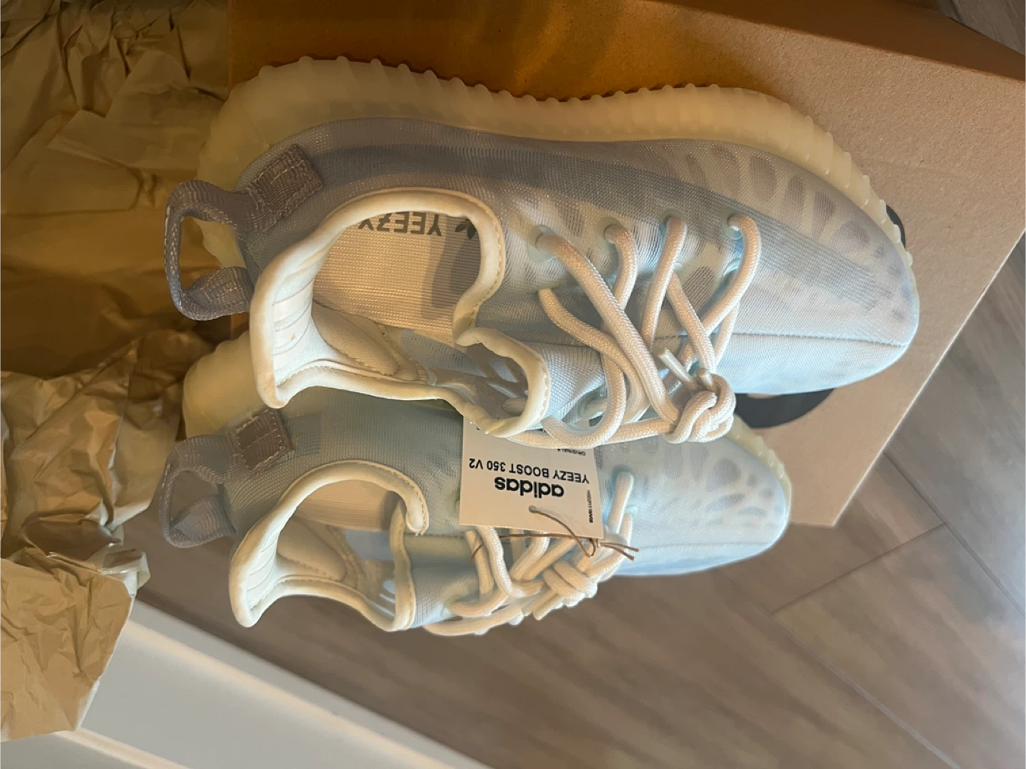 Adidas Yeezy Boost 350 V2 "Mono Ice" Sneakers Size 4 US - photo 3