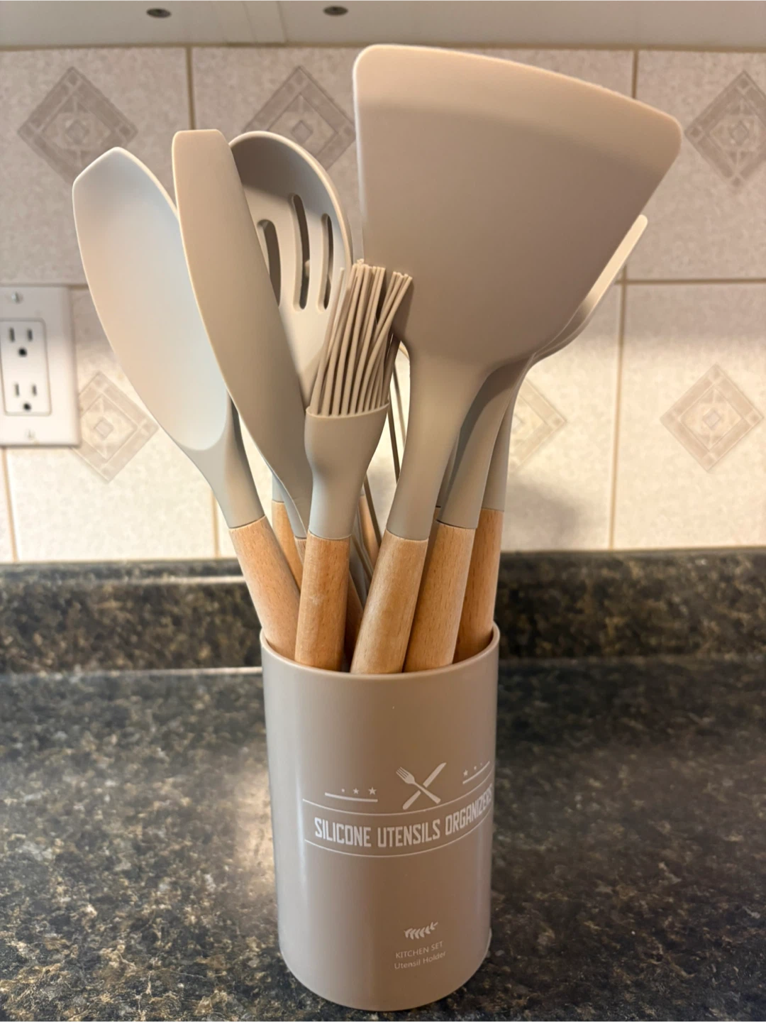 15-Piece Silicone Kitchen Utensil Set with Knife Block - photo 2