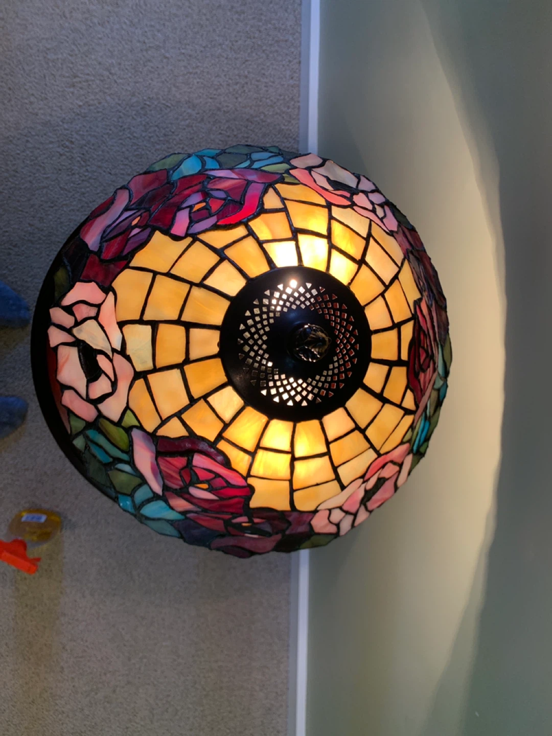 Tiffany Style Stained Glass Rose Table Lamp - photo 2