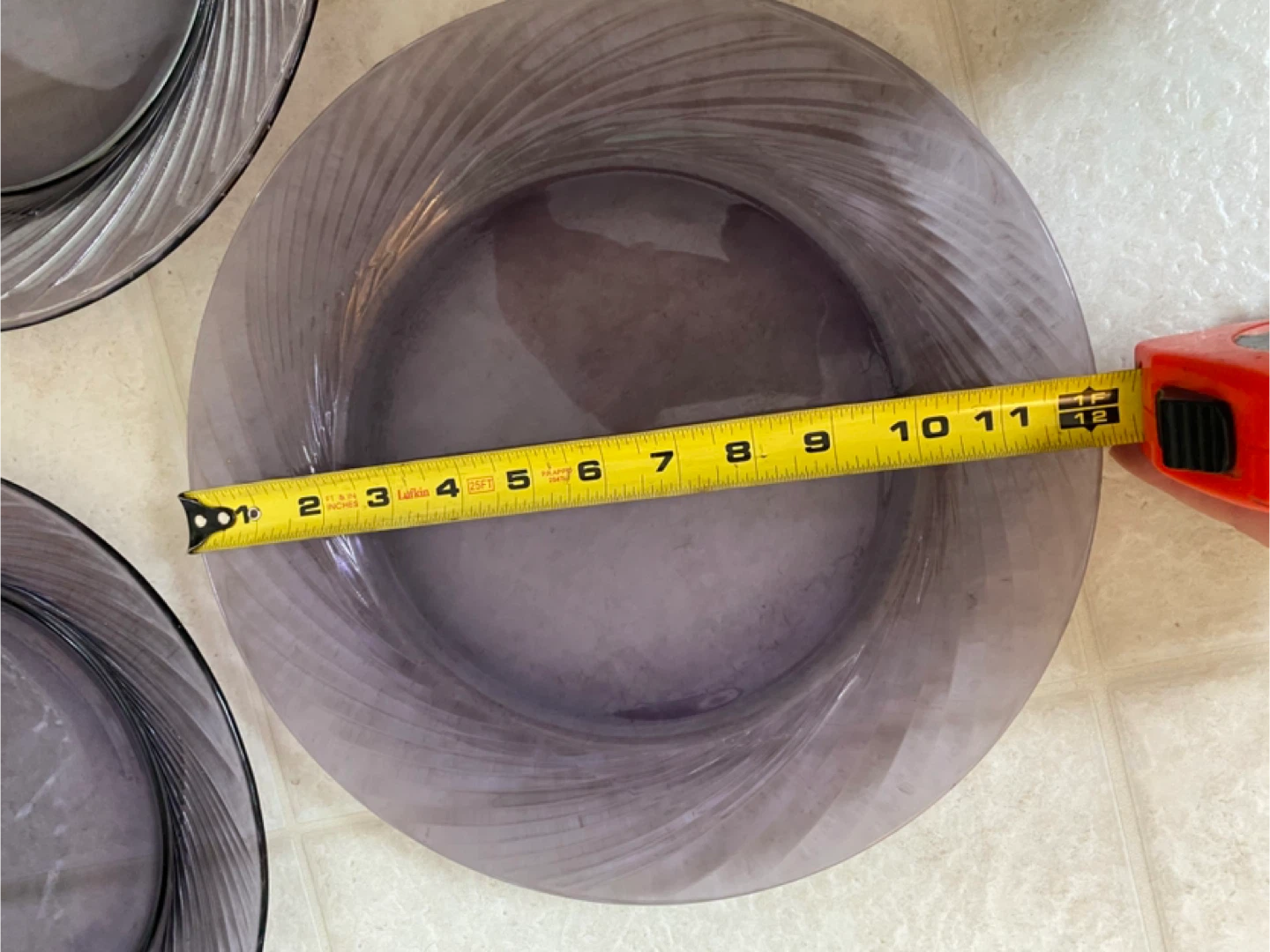 Set of 4 Purple Glass Swirl Plates - photo 2