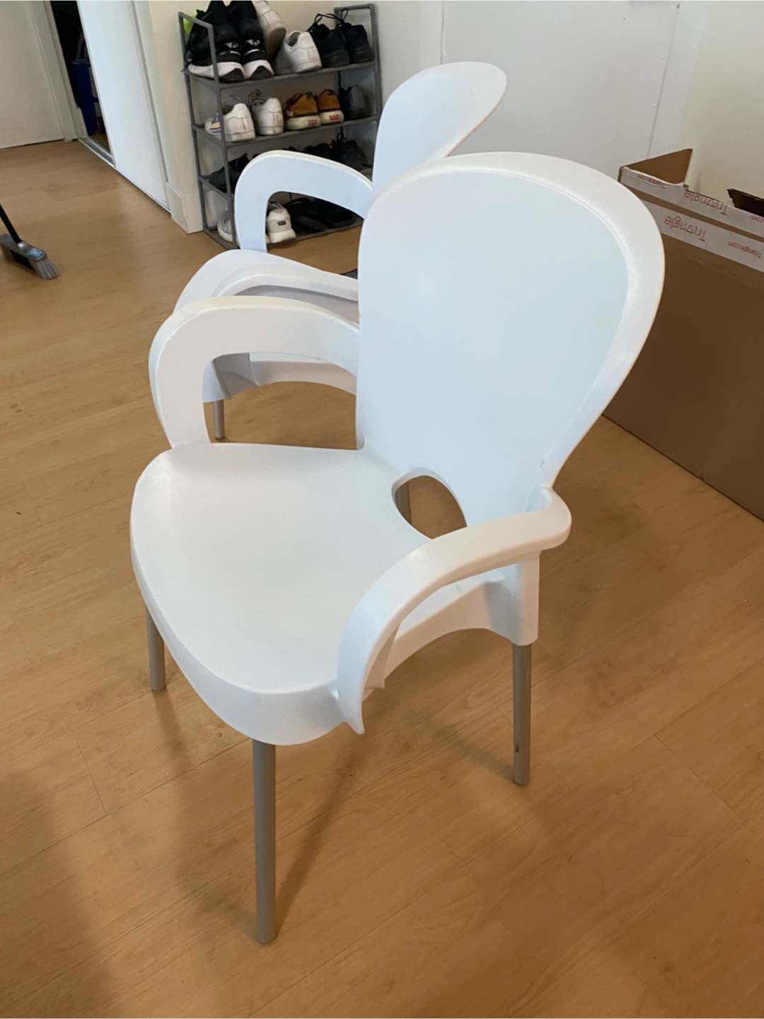 Two White Armchairs(Both Indoor and Outdoors) - photo 2