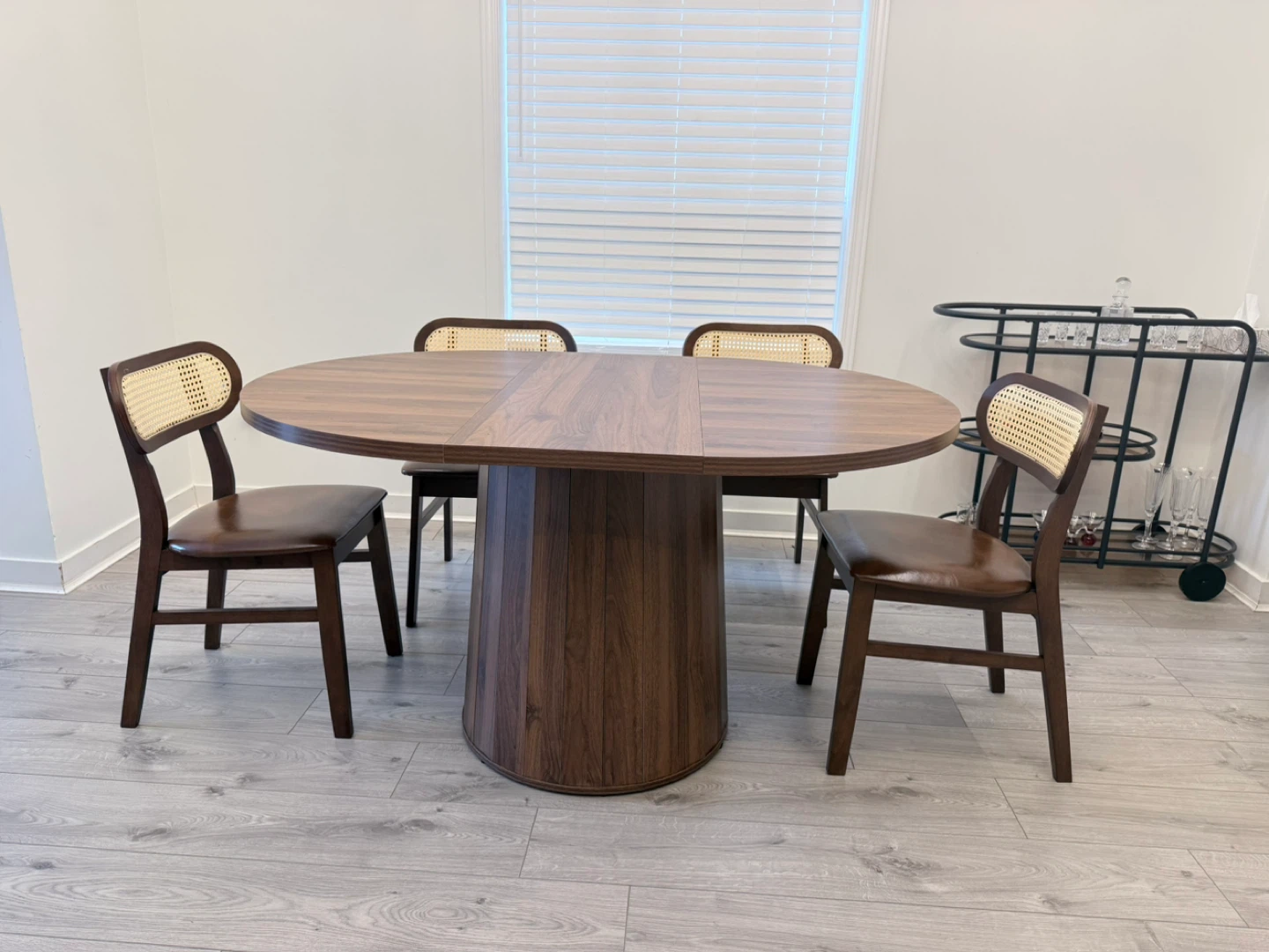 Walnut Oval Pedestal Dining Table - photo 2