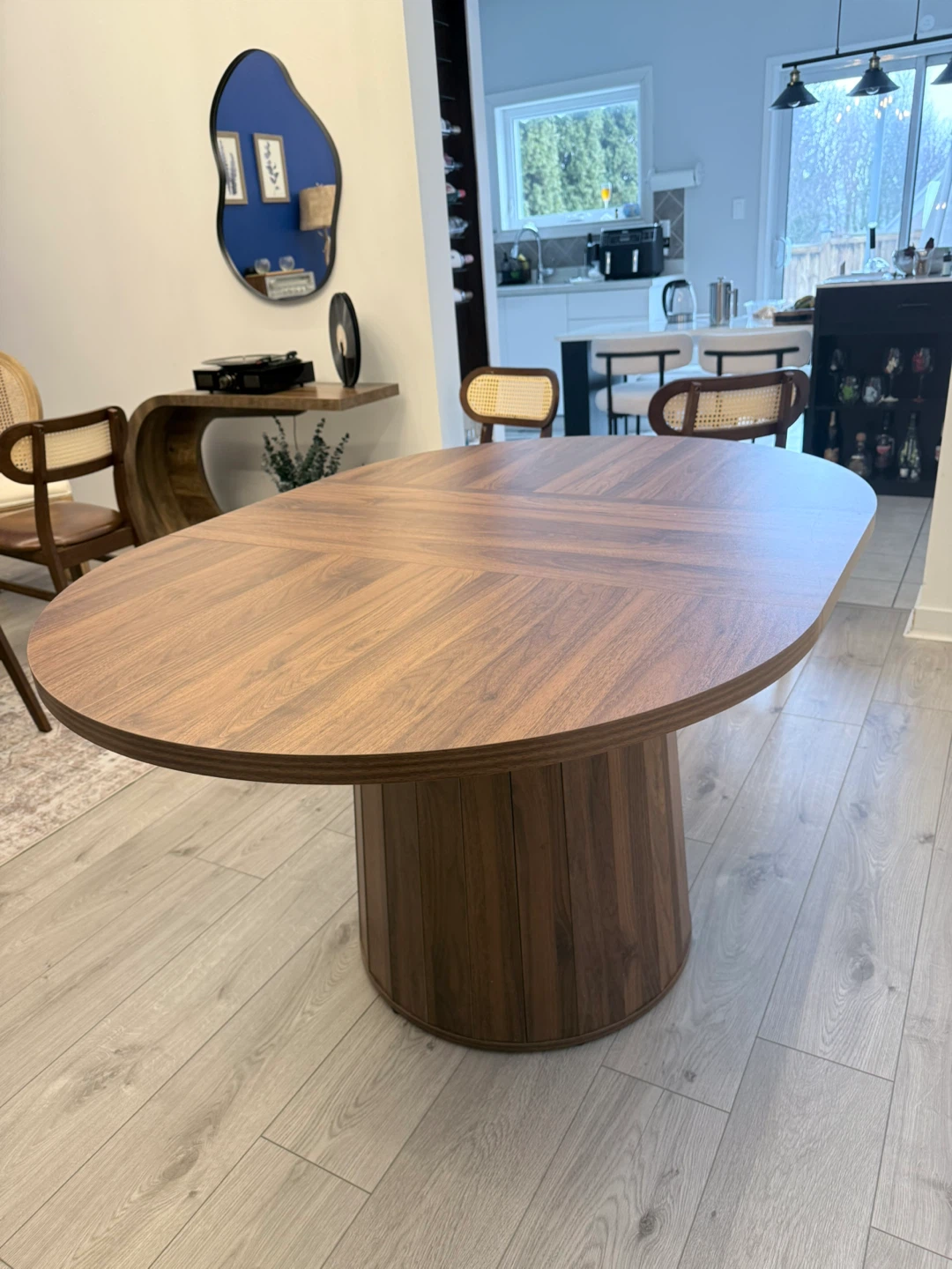 Walnut Oval Pedestal Dining Table - photo 4