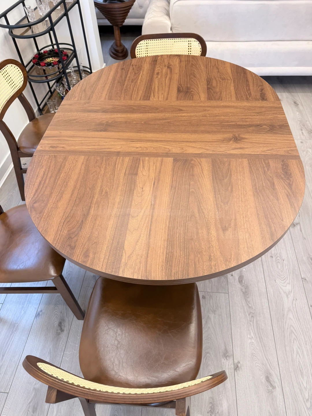 Walnut Oval Pedestal Dining Table - photo 3