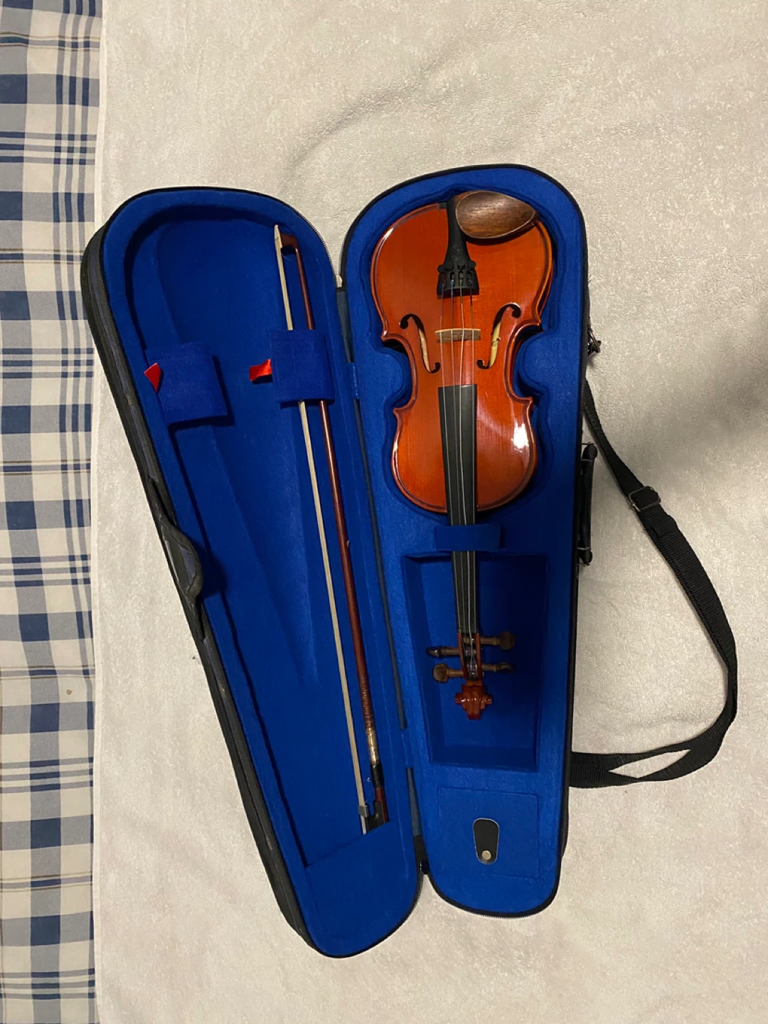 Stentor Violin with Case and Bow - photo 2