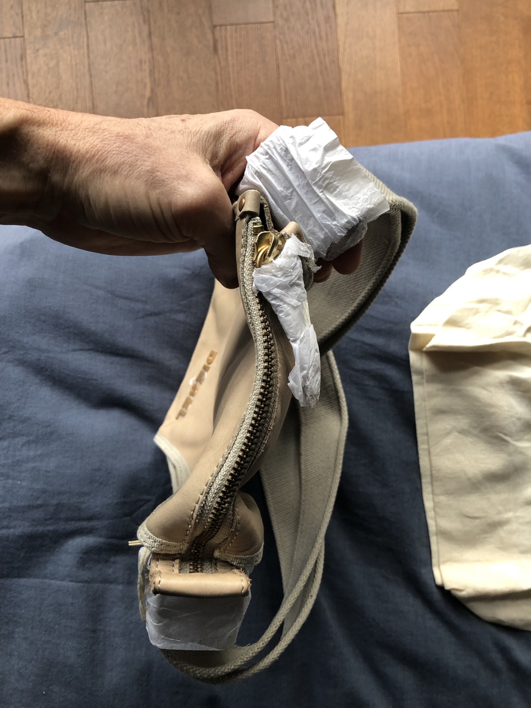 Brand new  DIESEL leather crossbody messenger. - photo 2