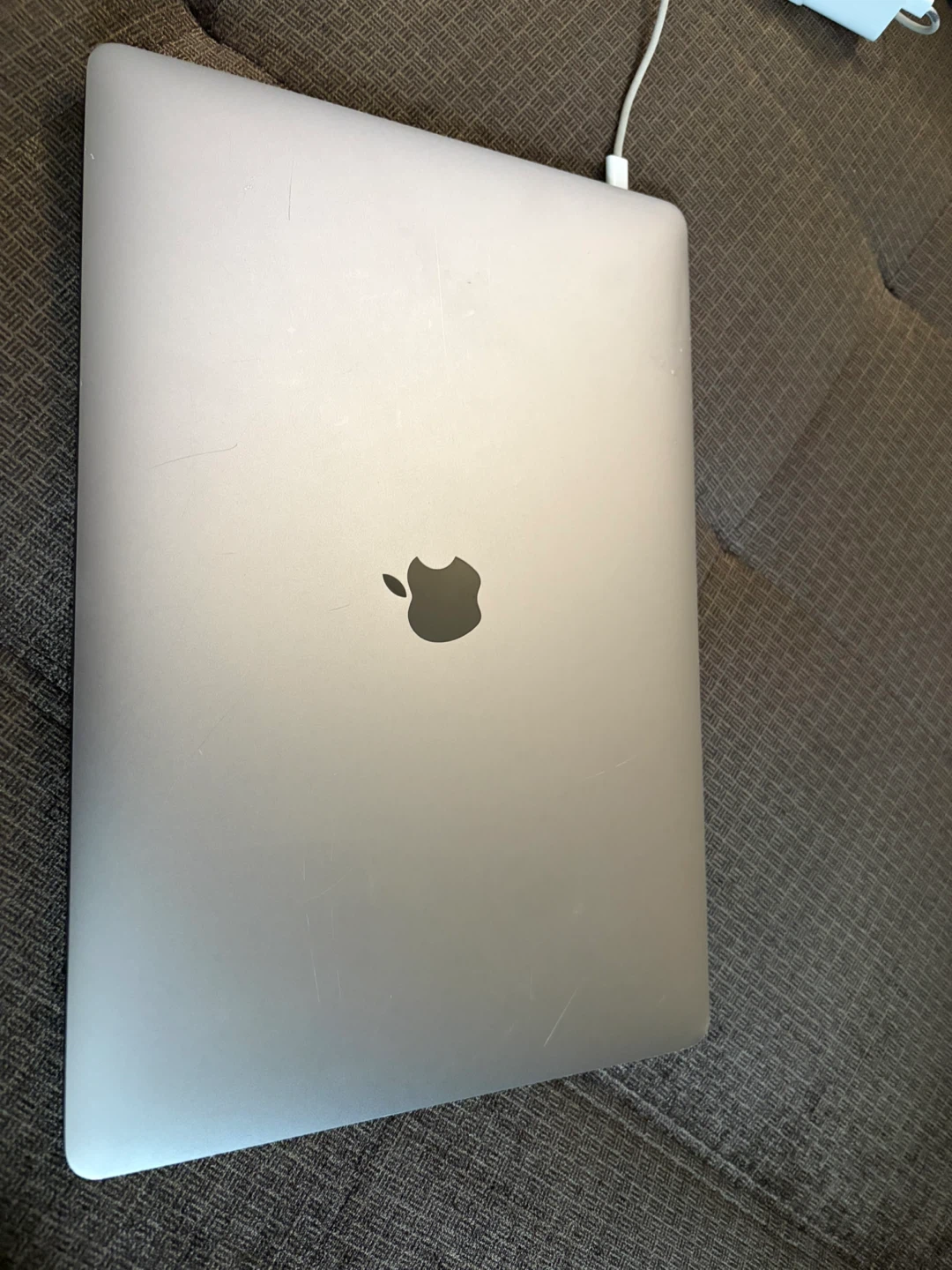 Apple MacBook Pro 15-inch 2017 - photo 3