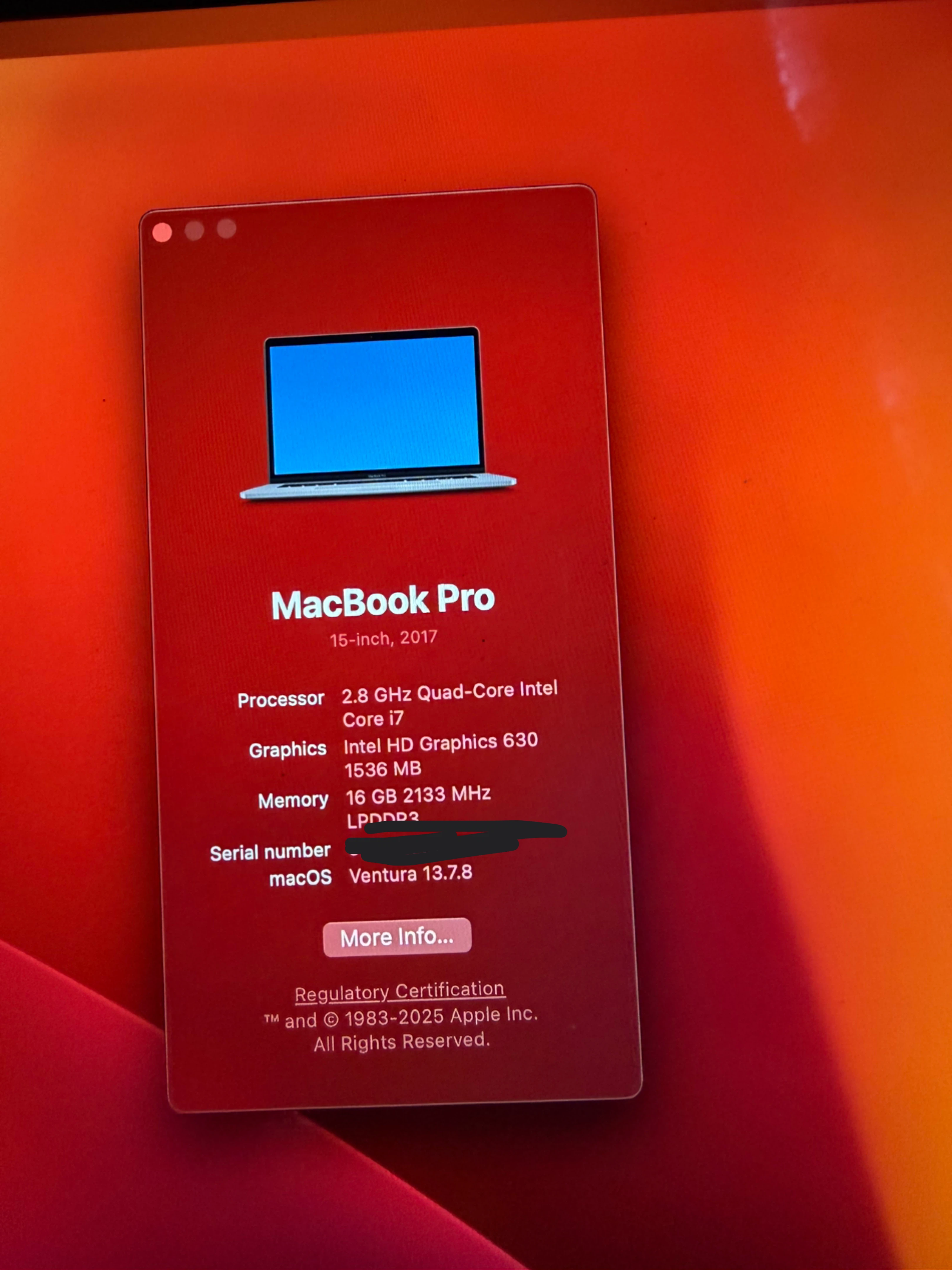Apple MacBook Pro 15-inch 2017 - photo 2