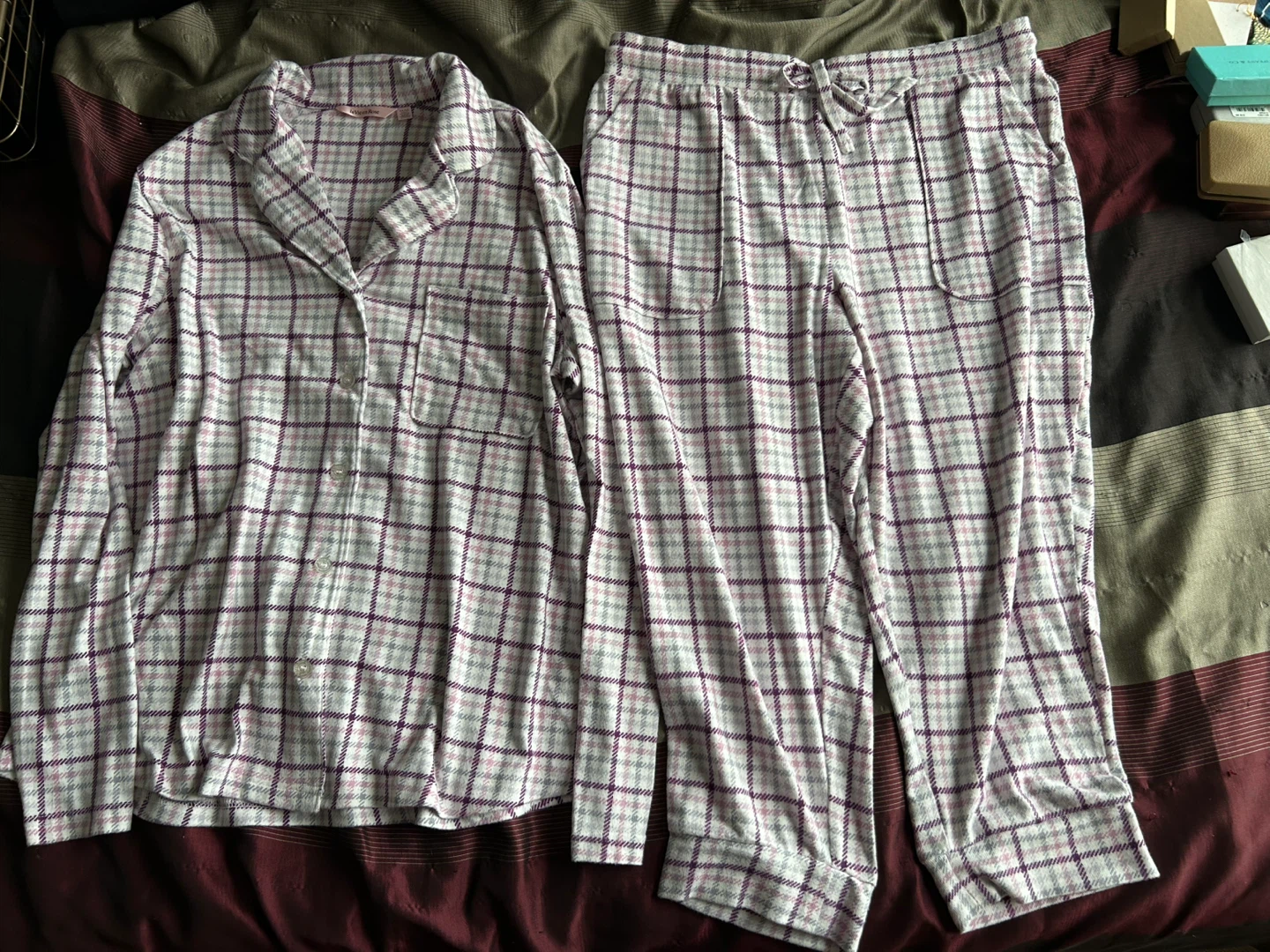 Pyjama set size medium