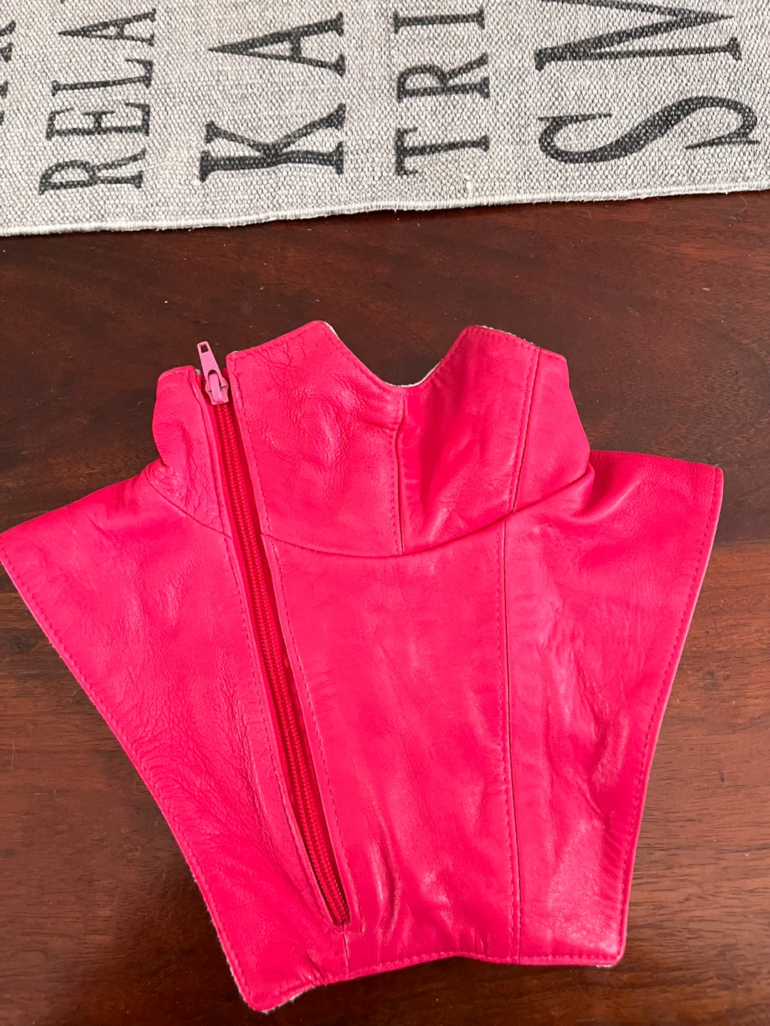Bristol Pink Leather Fleece Lined Collar