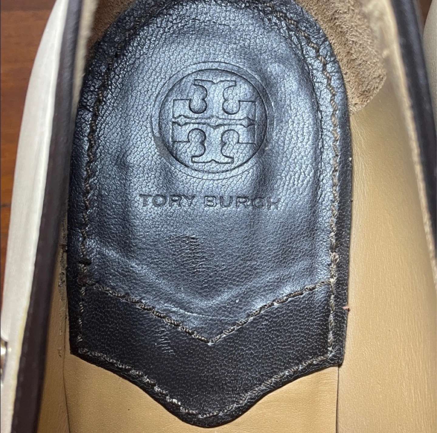 Tory Burch Cream Leather Studded Block Heel Loafers - photo 5
