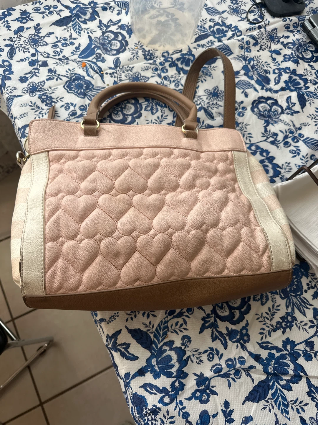 Betsey Johnson Pink Quilted Heart Satchel Handbag - photo 4