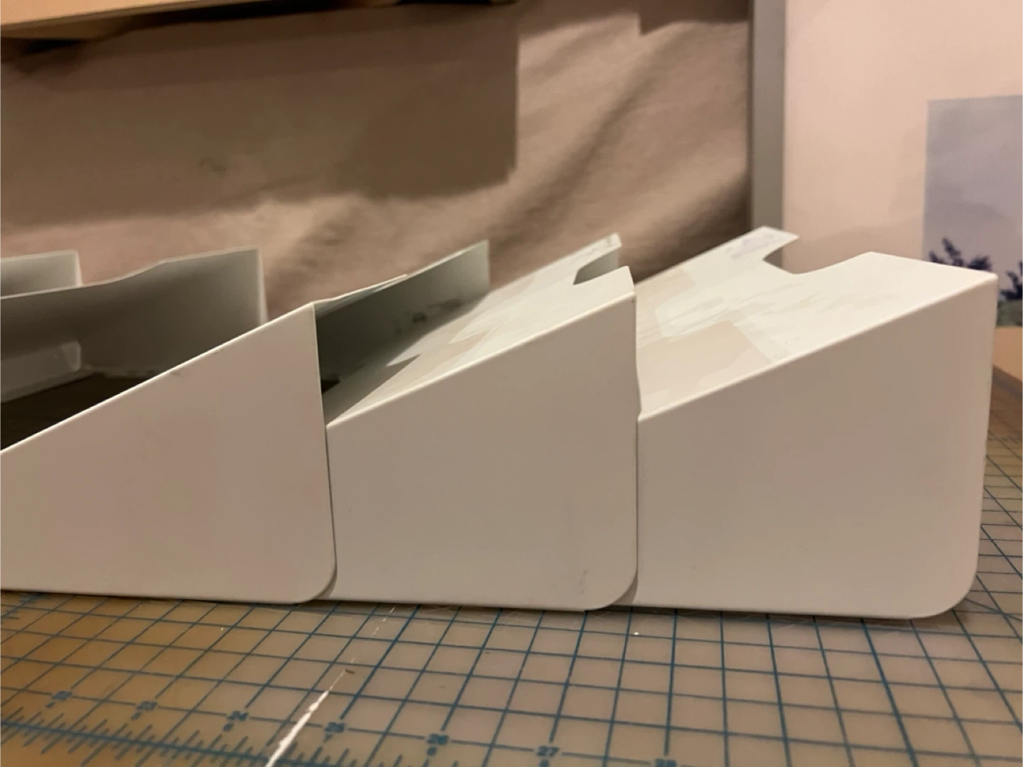 Metal magazine holder rack - photo 2