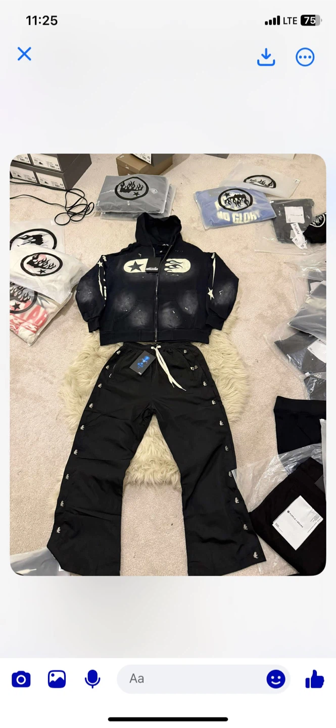 Hellstar Sweatshirt and Pants Set