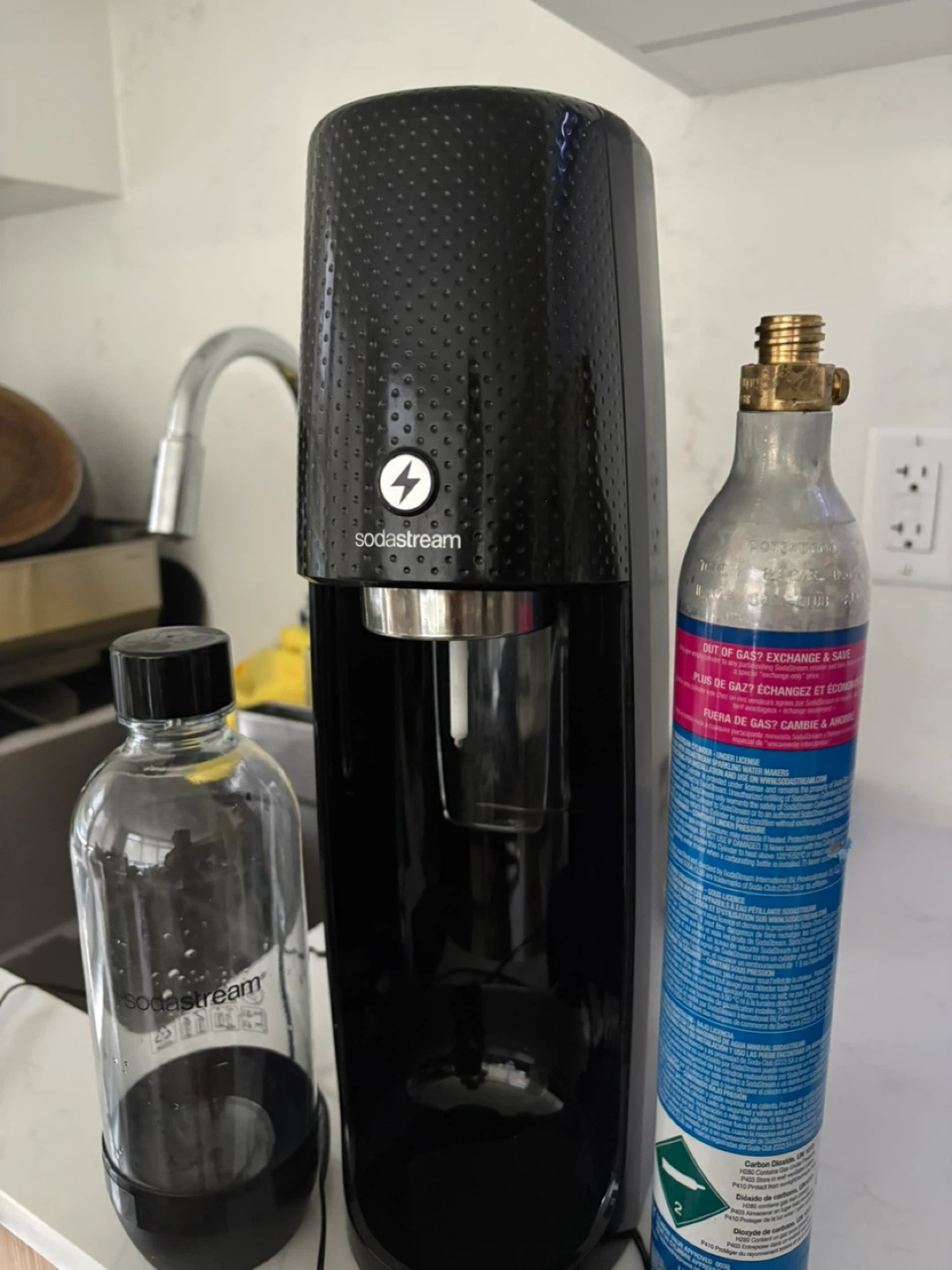 SodaStream Sparkling Water Maker - Black - photo 2
