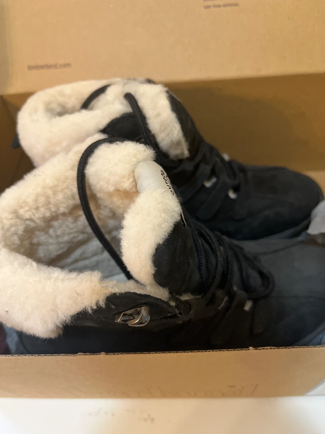 Timberland Women's Canard Resort Mid Black Suede Boots Size 6
