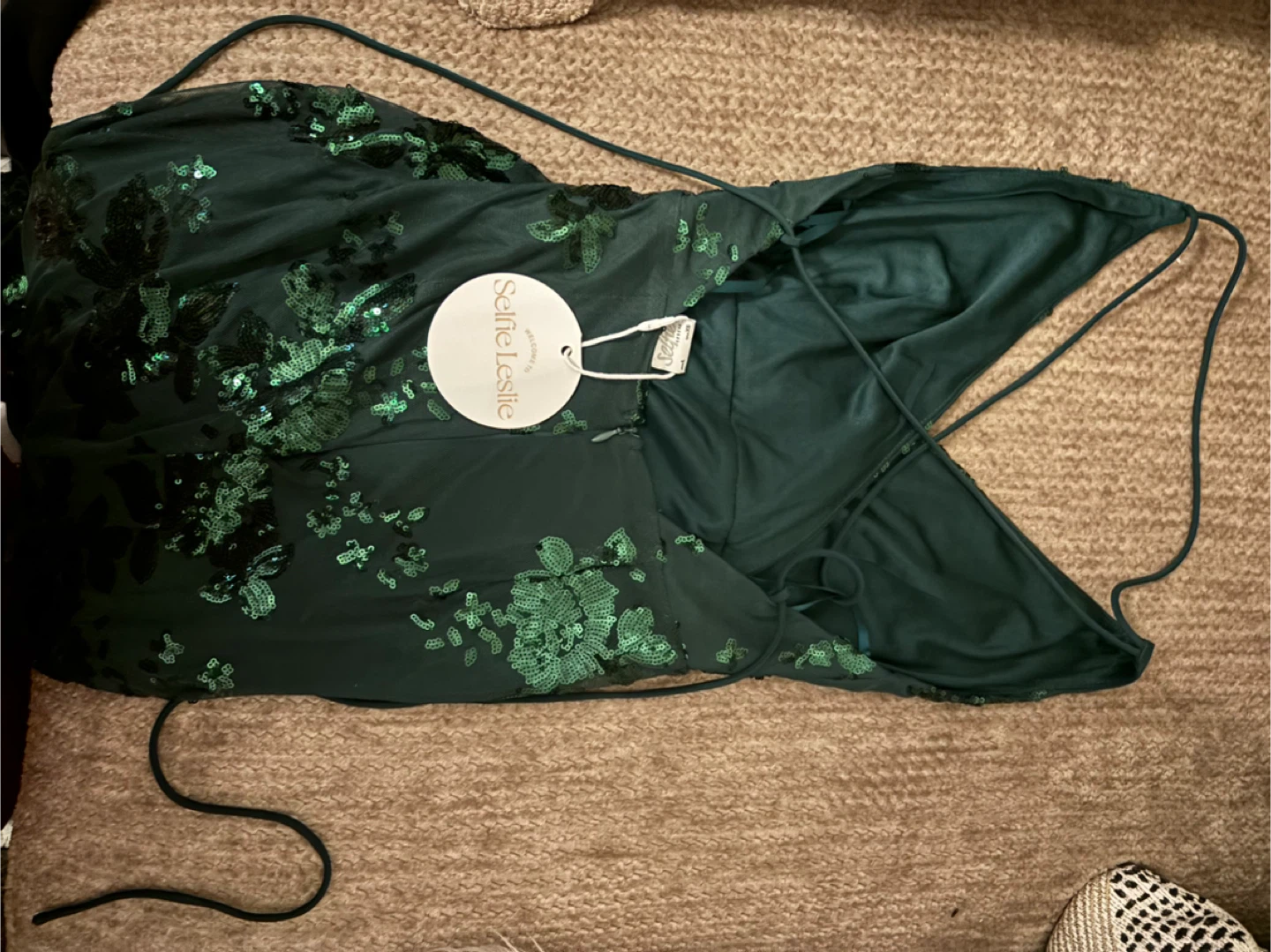 Selfie Leslie Emerald Green Sequin Floral Maxi Dress - photo 2
