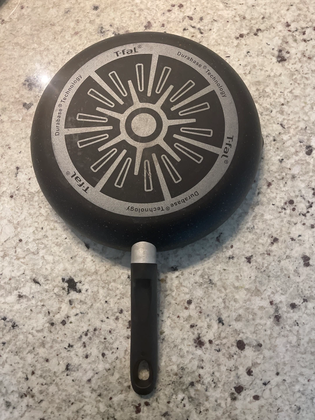 T-fal Durabase Technology Frying Pans (Set of 2) - photo 3