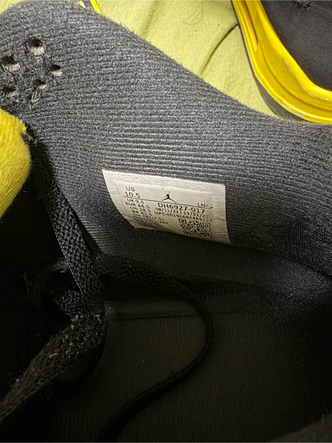 Air Jordan 4 "Lightning" Shoes - photo 4