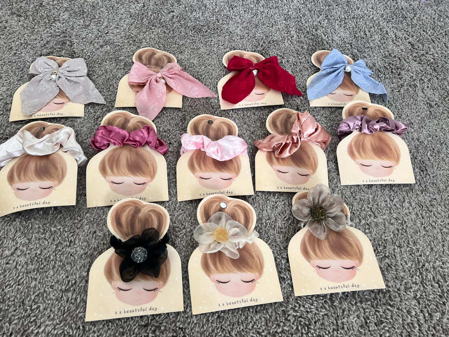 Hair Accessories Scrunchies & Clips - photo 2