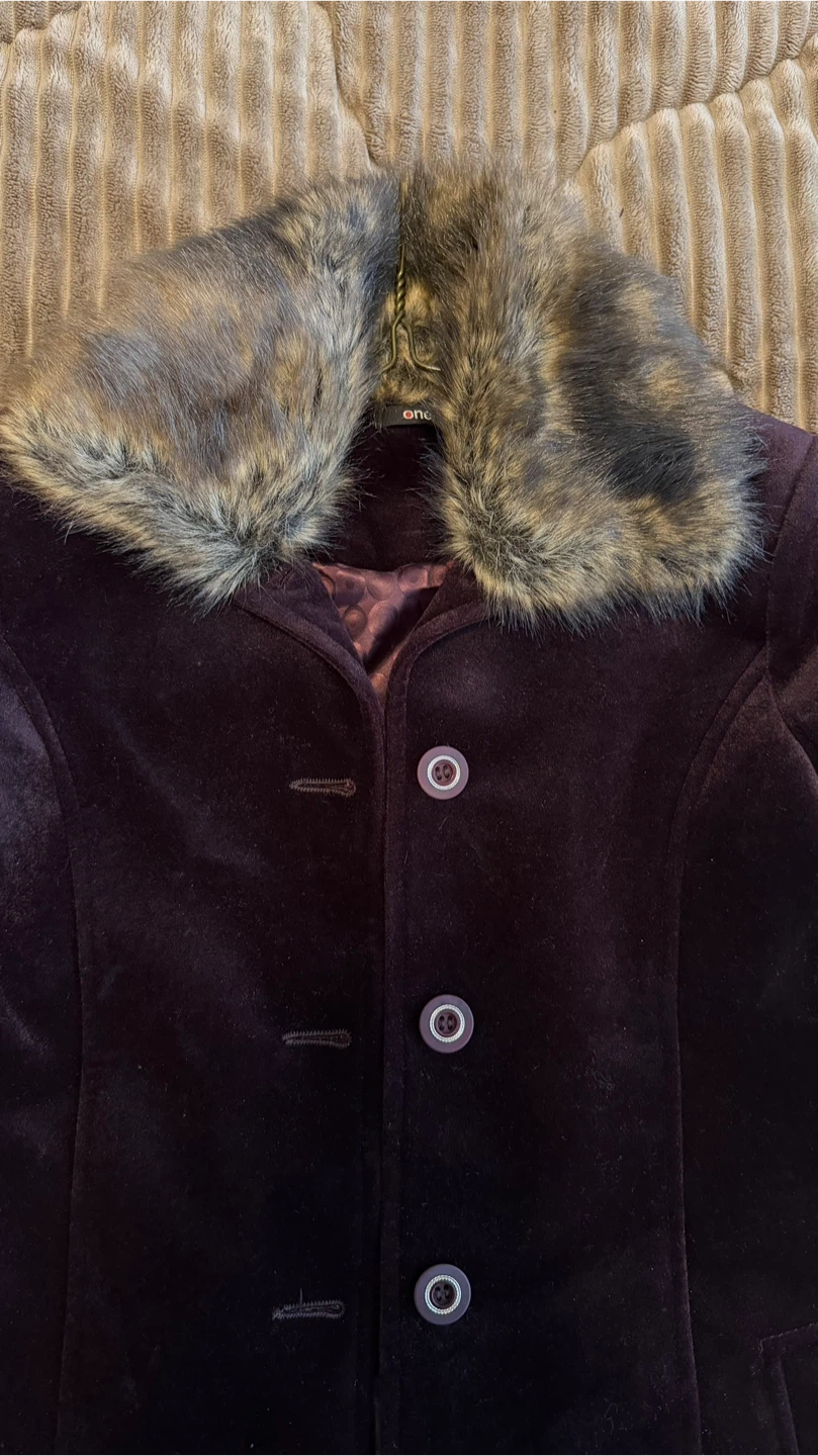 Women's Velour Jacket with Faux Fur Collar - photo 2