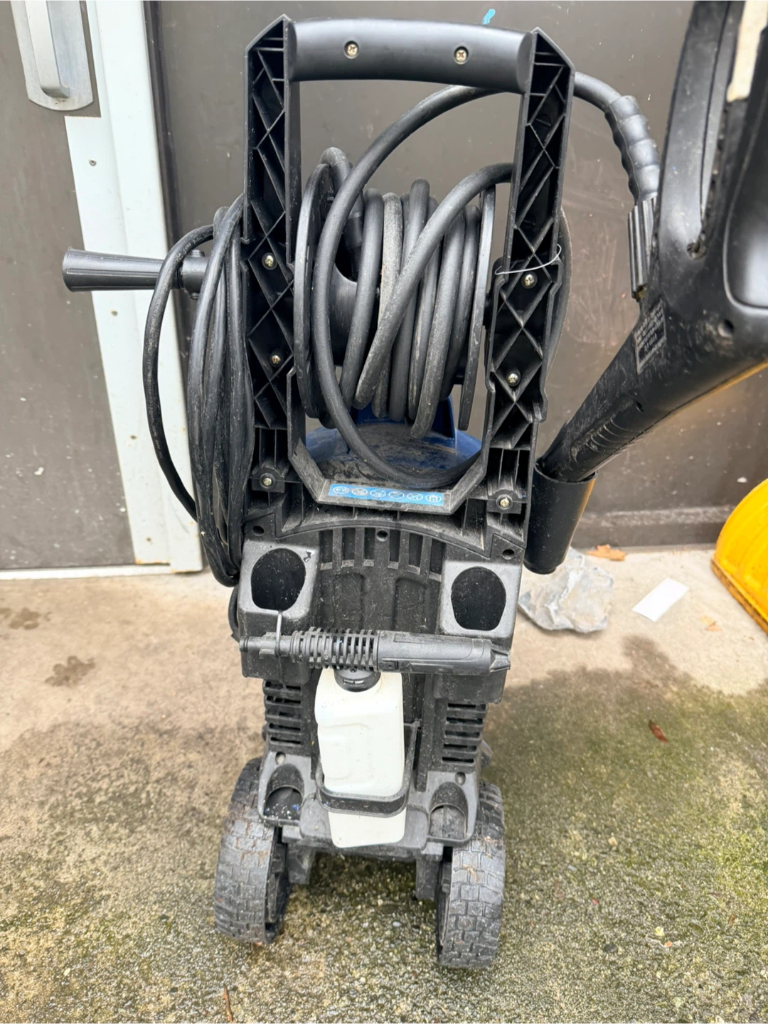 SIMONIZ 1900 PSI Electric Pressure Washer - photo 2