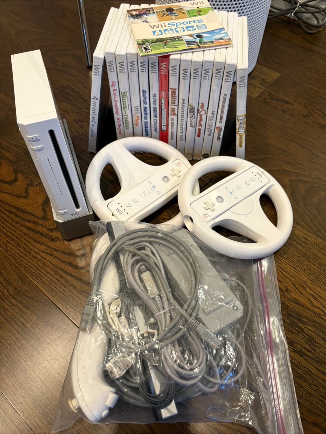 Nintendo Wii Console Bundle with Games and Accessories