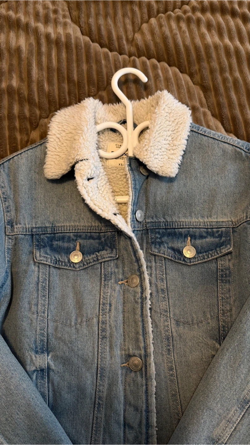 Classic Denim Sherpa Lined Jacket - photo 2