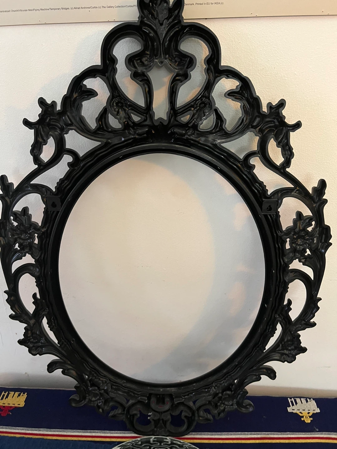 Ornate Black Oval plastic frame - photo 2
