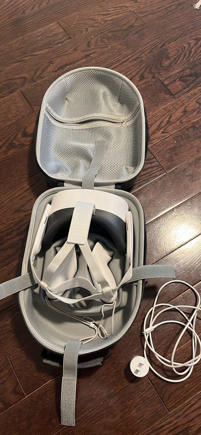 Meta Quest 3s VR Headset with Carrying Case and Accessories