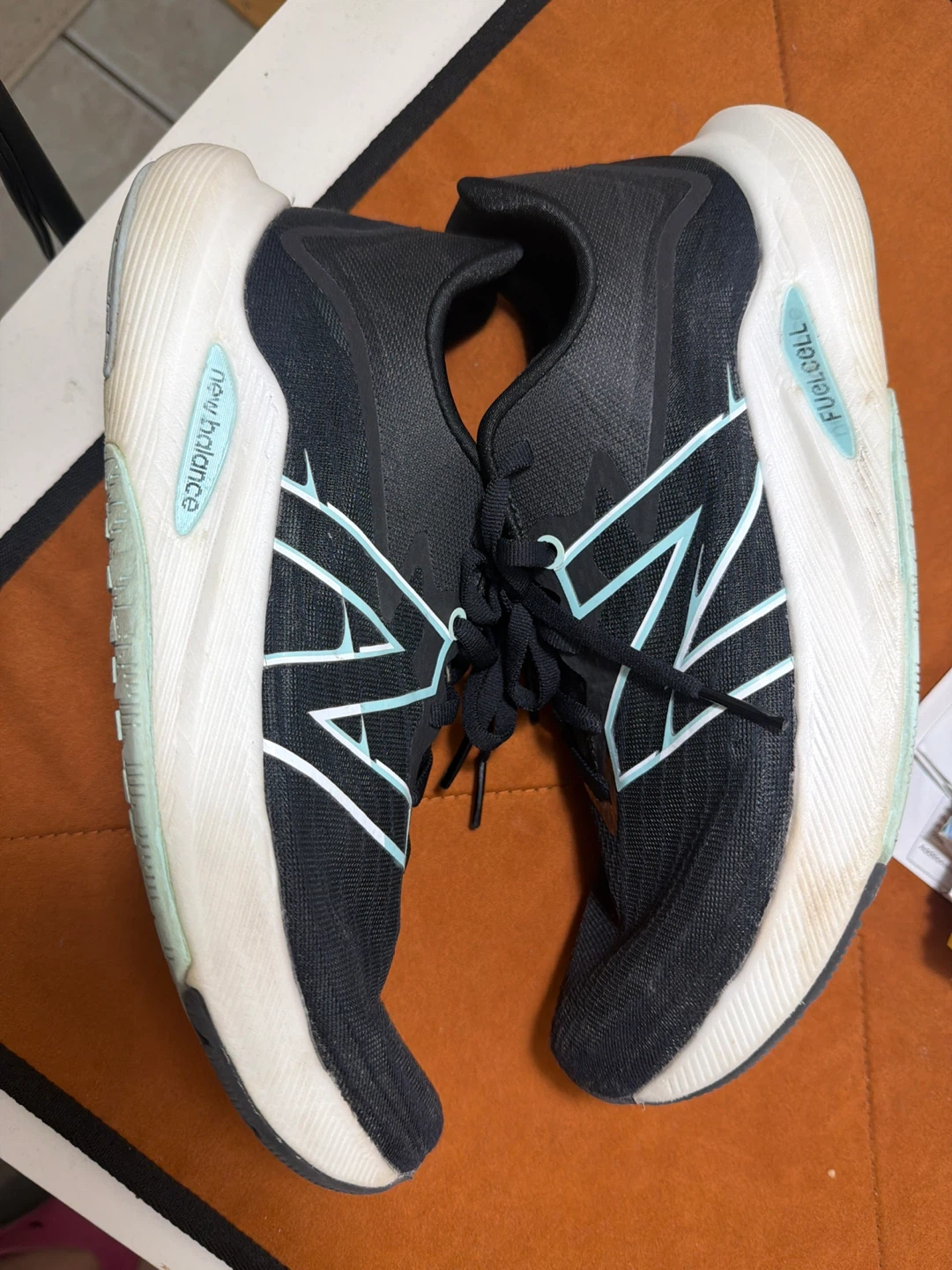 New balance shoes size 8 - photo 2