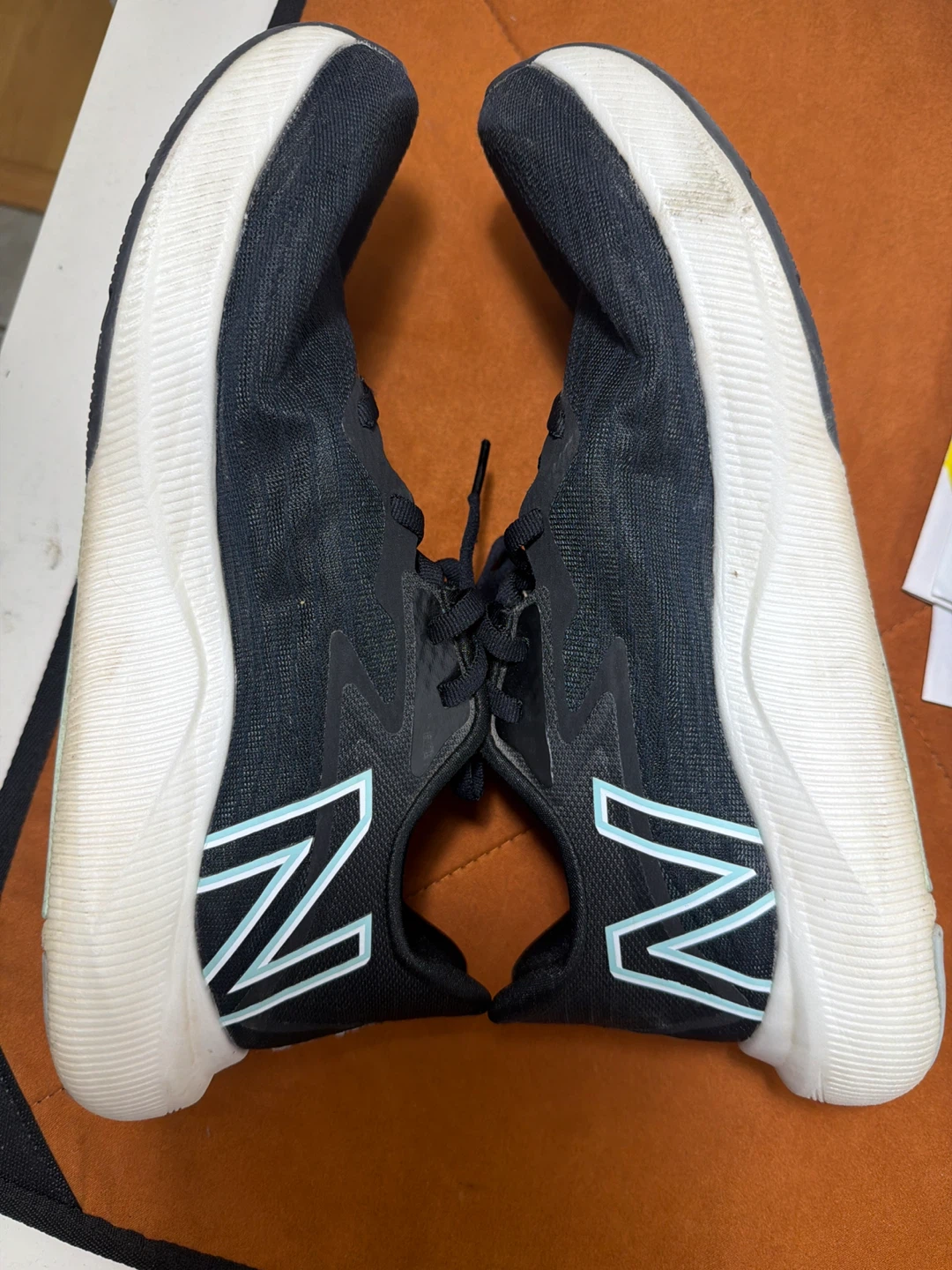 New balance shoes size 8 - photo 3