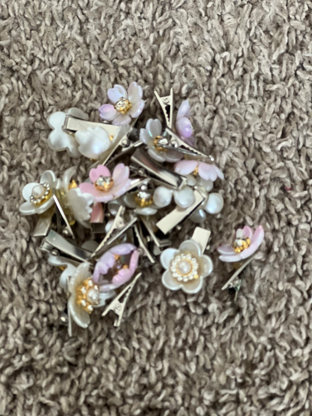Flower Hair Clips - Set of 20 - photo 3