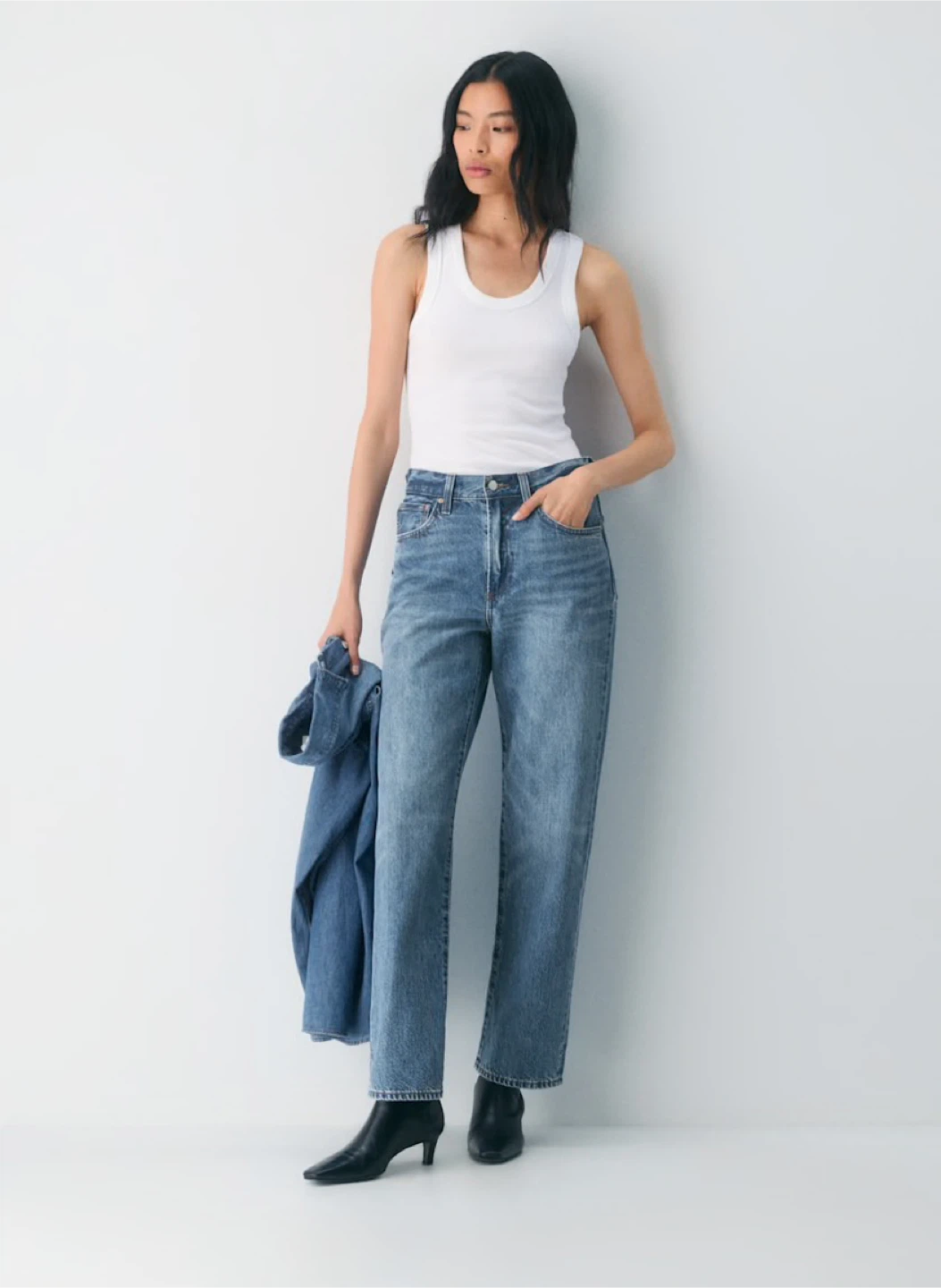 Aritzia Denim Forum The '90s Marlo Hi-Rise Baggy Jean
