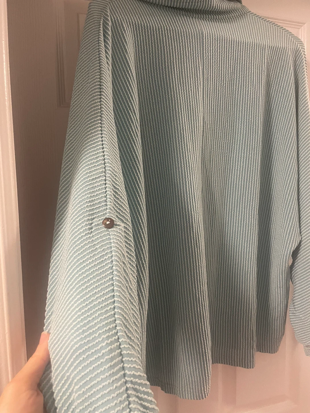 NEW! Ladies Gorgeous Teal Top - photo 3