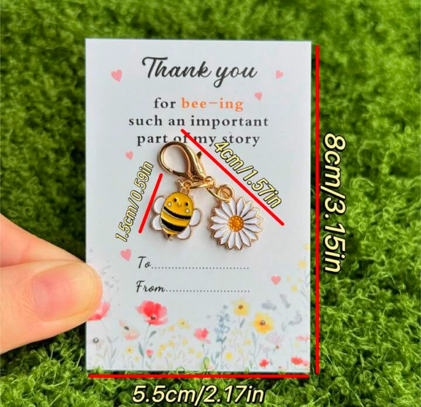 Bee and Daisy Charm Set - photo 2
