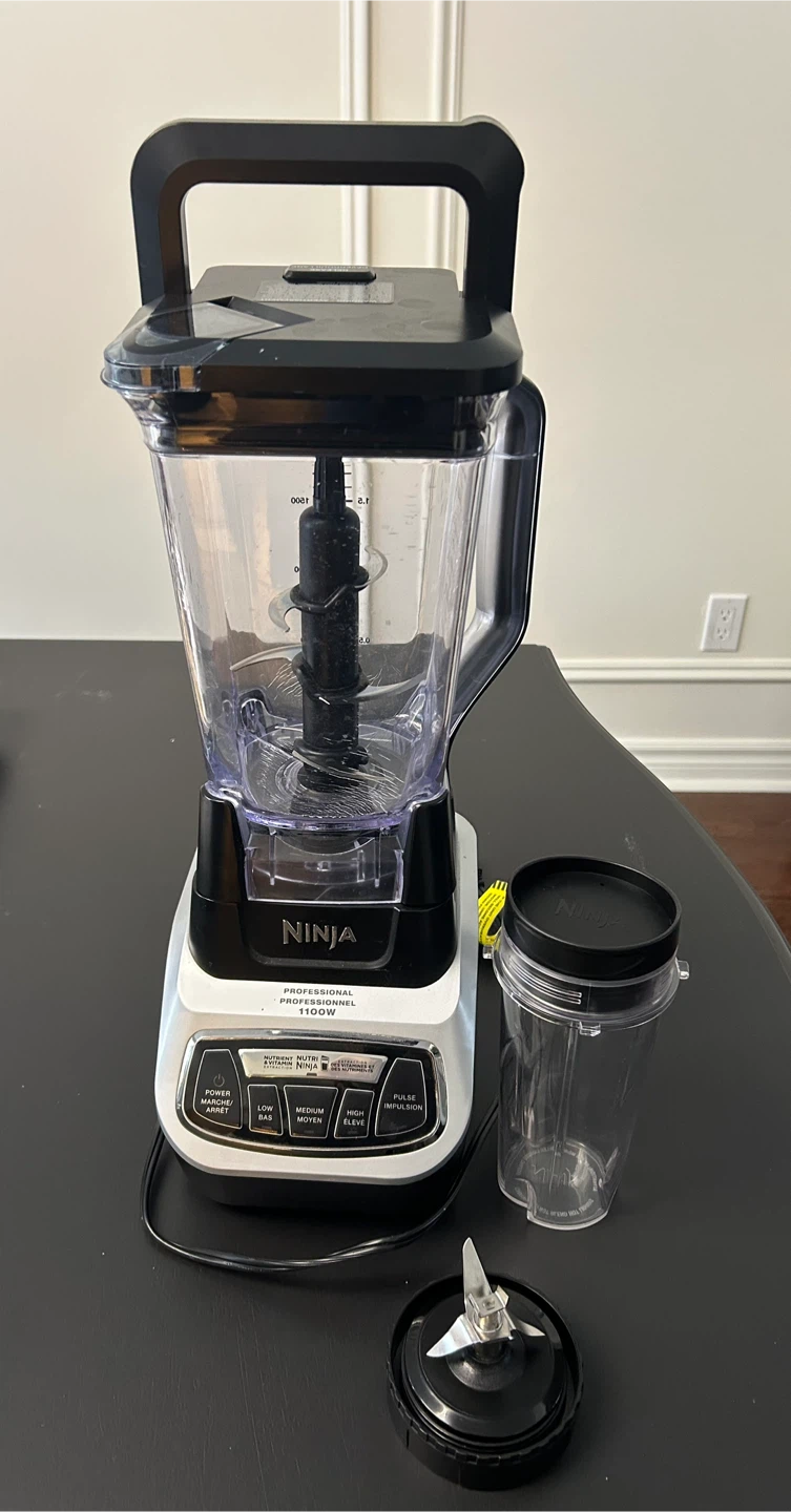 Ninja Professional 1100W Blender