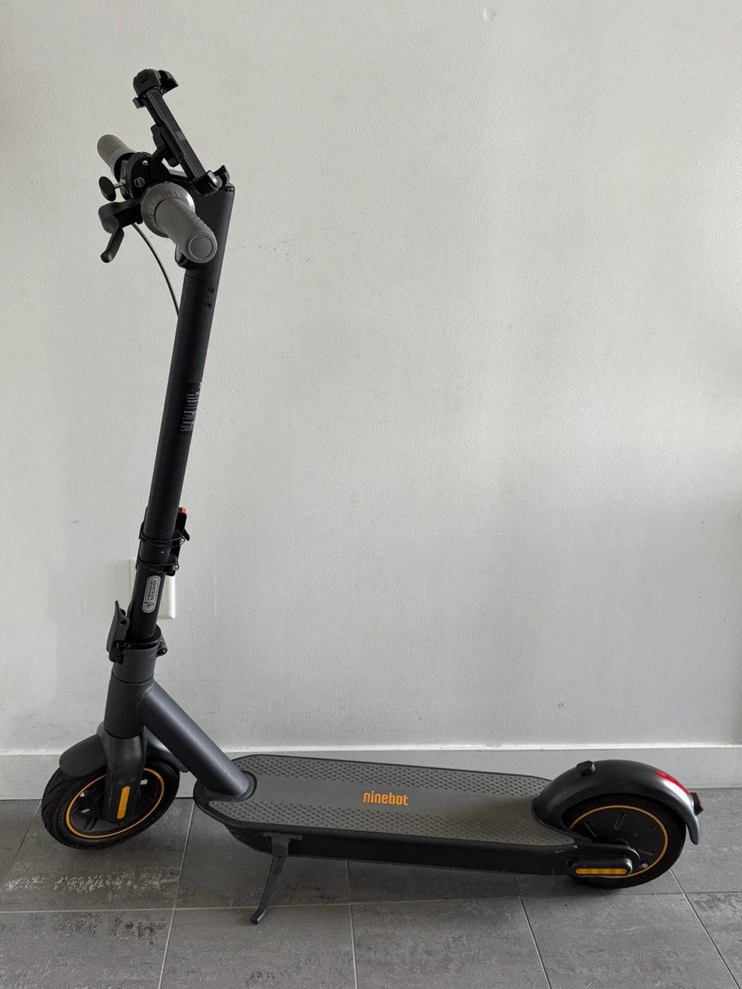 Segway Ninebot MAX G30LP/G30P Electric Kick Scooter