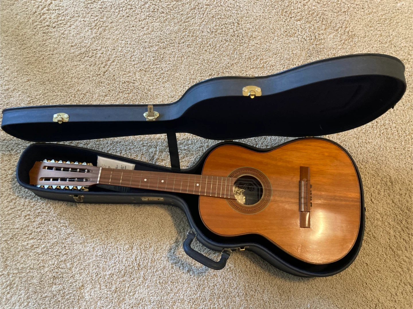 La Bogotana 12 String Guitar Tiple with Case