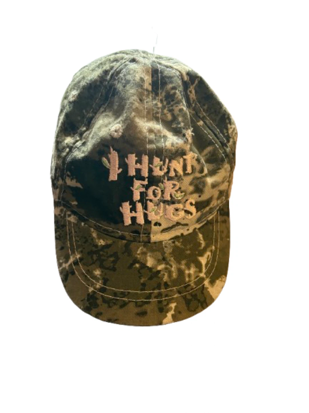 🧢 Bass Pro Shops Kids’ Camo “I Hunt for Hugs” Hat
